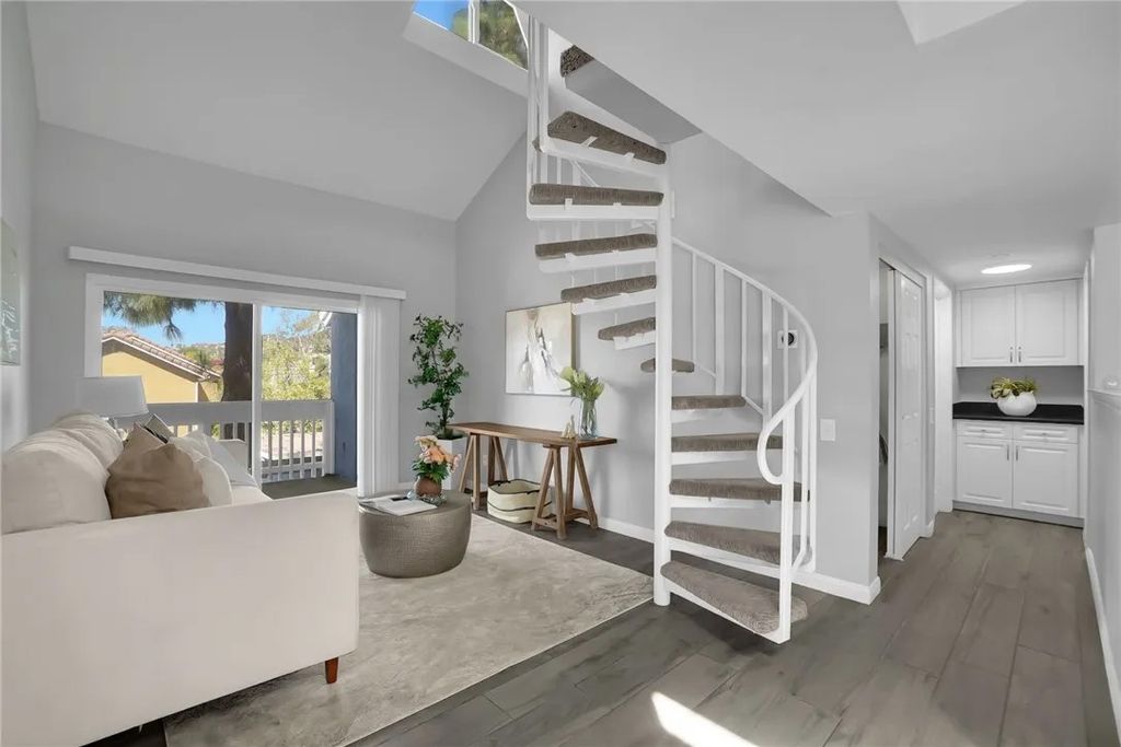 Photo of 1564 Tanglewood Lane #5, Escondido, CA 92029 (MLS # SW26064965)