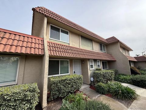 Photo of 1687 Rue De Valle, San Marcos, CA 92078 (MLS # 260002259)