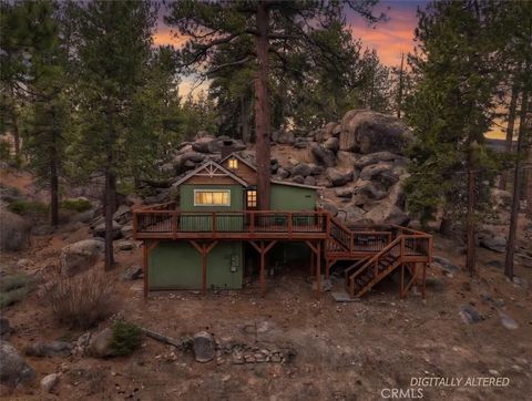 Photo of 898 Brier Trail, Big Bear Lake, CA 92315 (MLS # IG26016059)