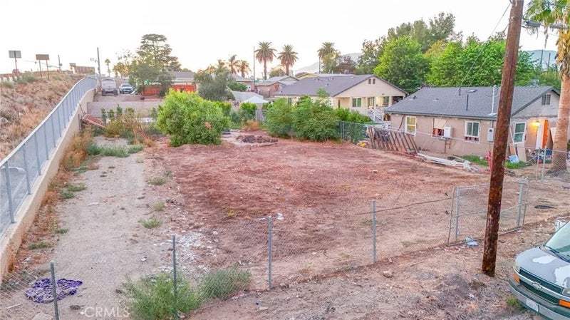 10176 Vine