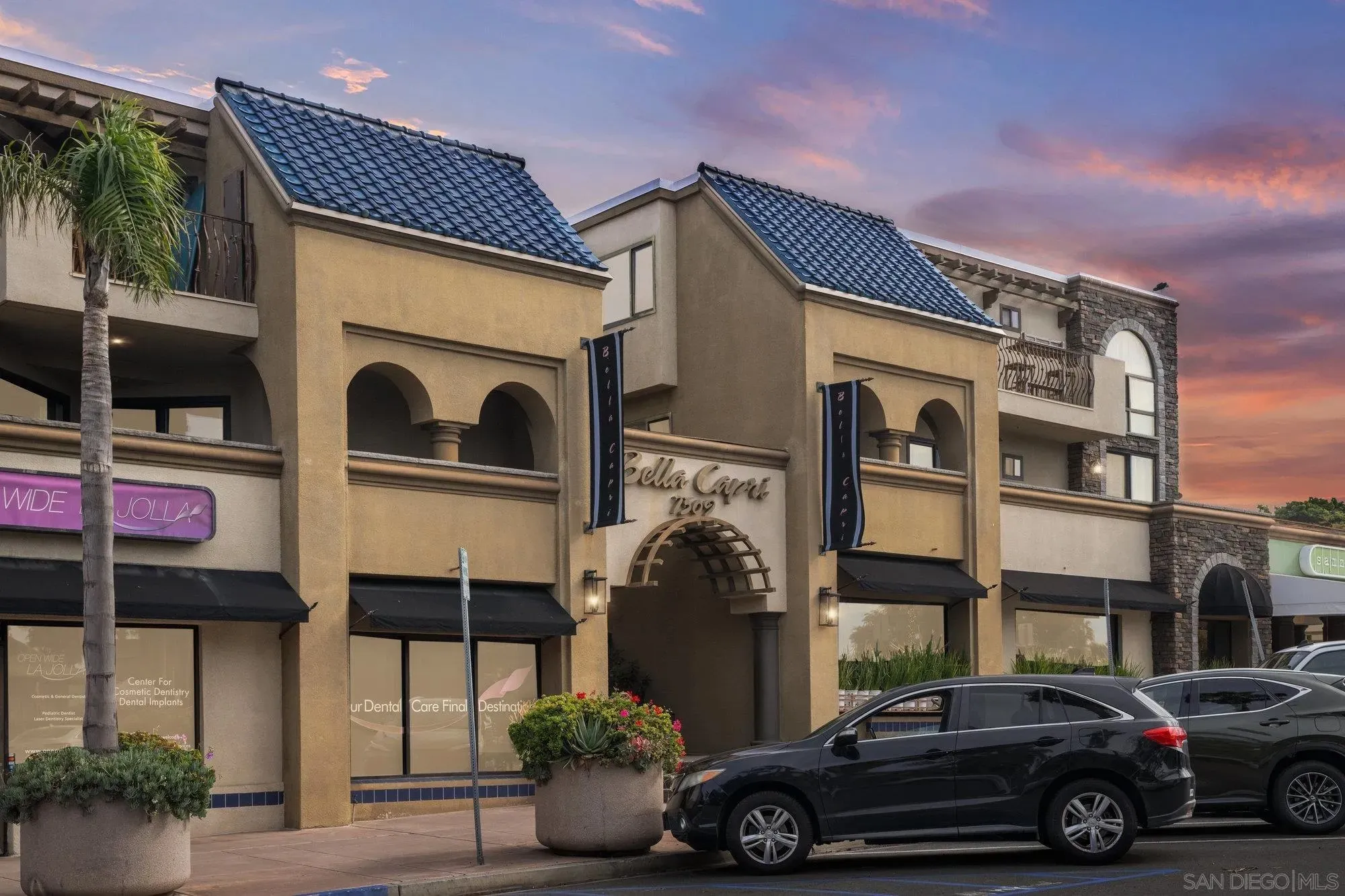 La Jolla, California 92037, United States, 2 Bedrooms Bedrooms, ,2 BathroomsBathrooms,Residential,Active,250355