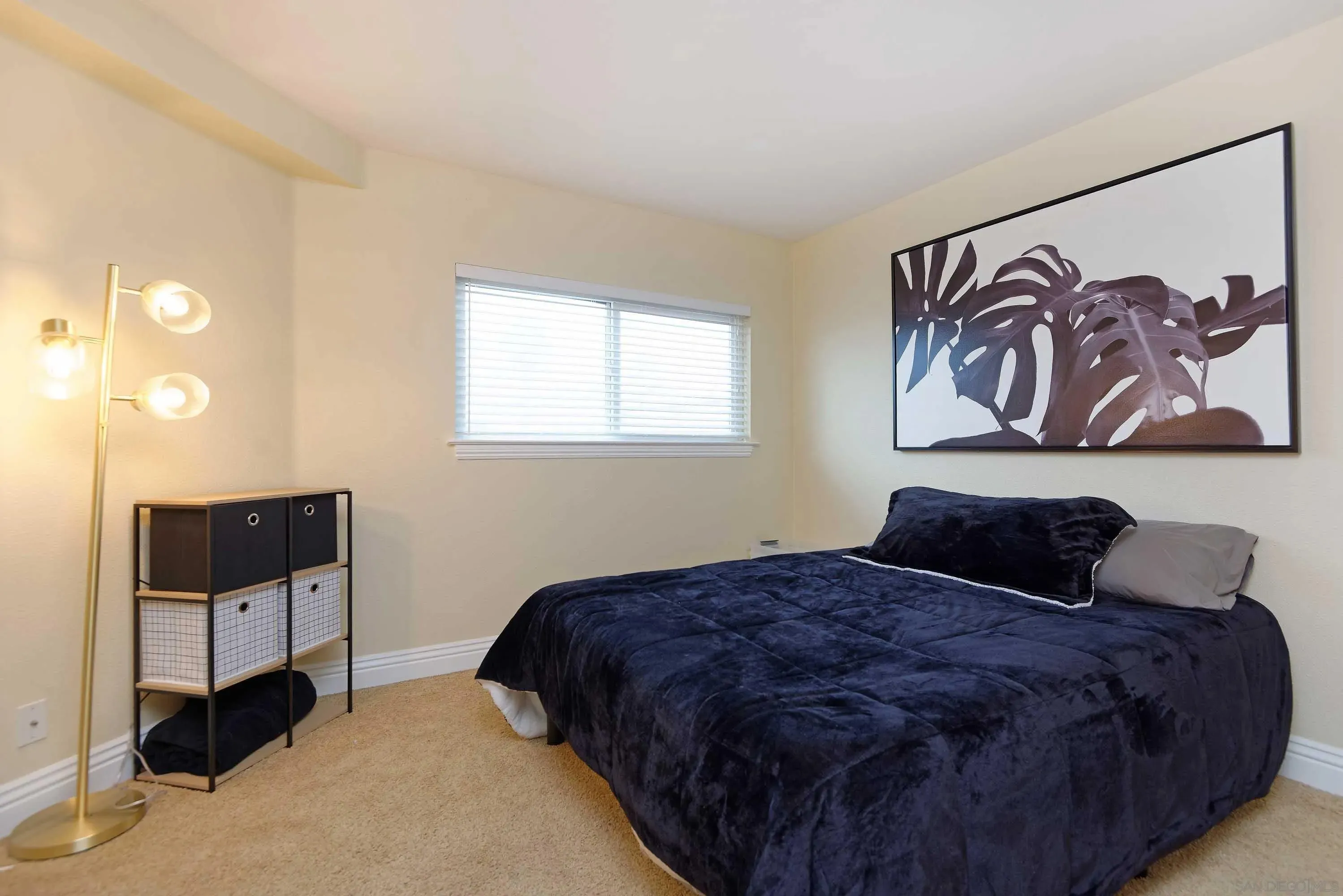 La Jolla, California 92037, United States, 2 Bedrooms Bedrooms, ,2 BathroomsBathrooms,Residential,Active,250355