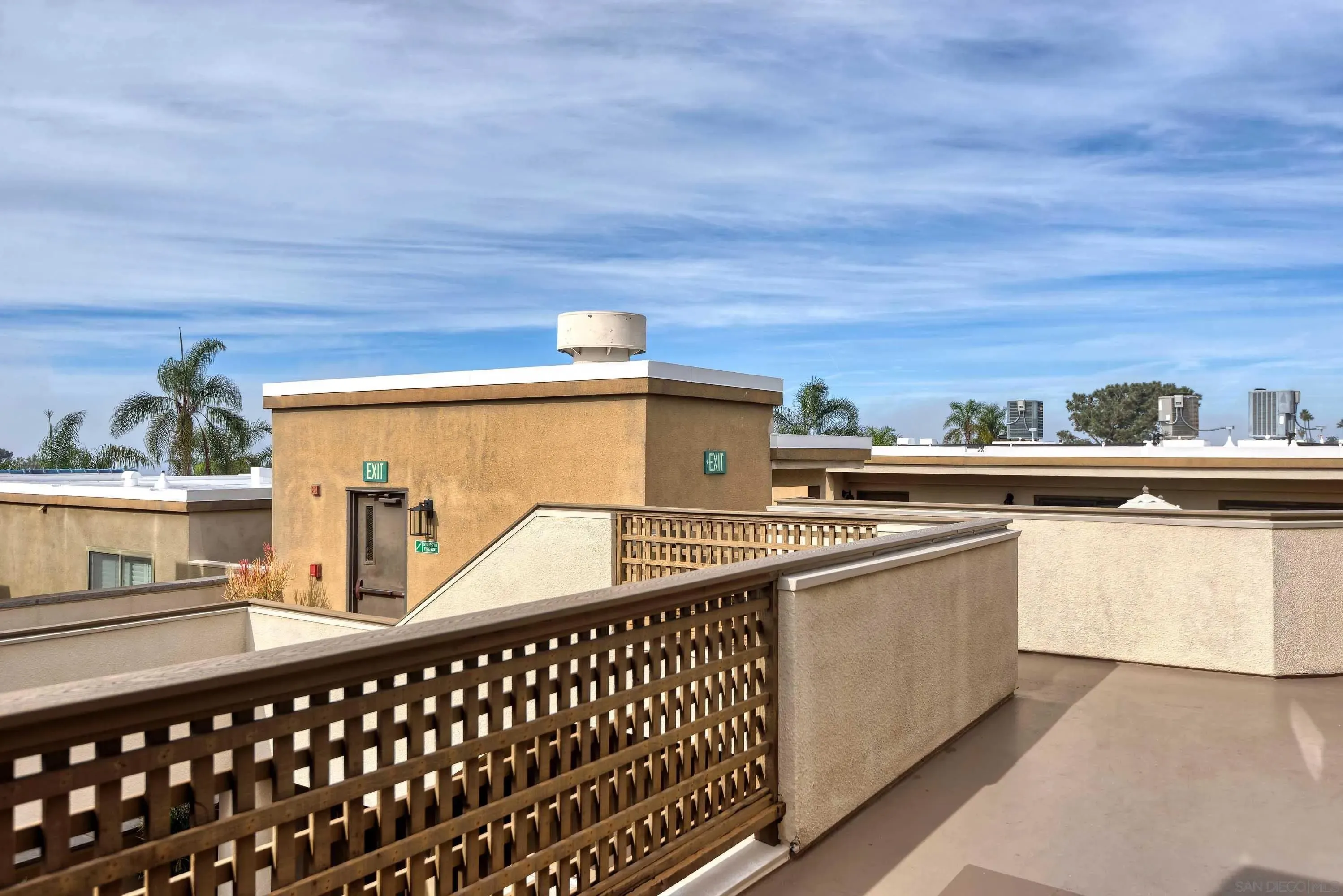 La Jolla, California 92037, United States, 2 Bedrooms Bedrooms, ,2 BathroomsBathrooms,Residential,Active,250355