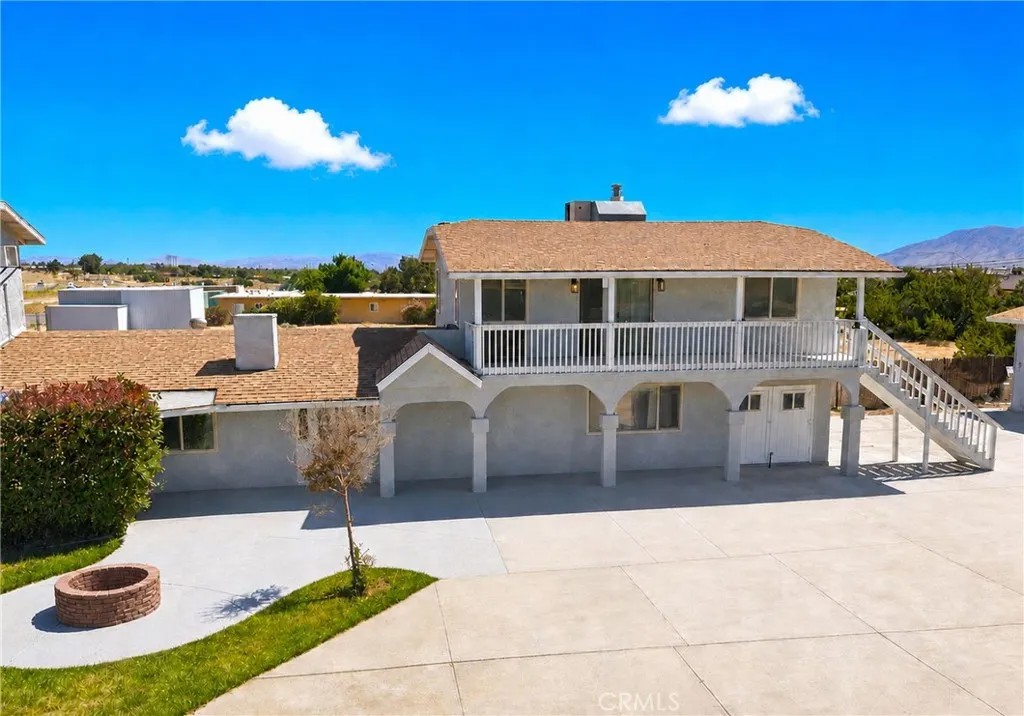 7008 Summit Valley