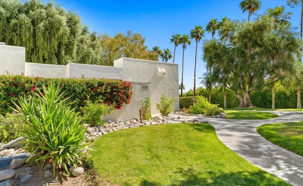 48680 Desert Flower Drive