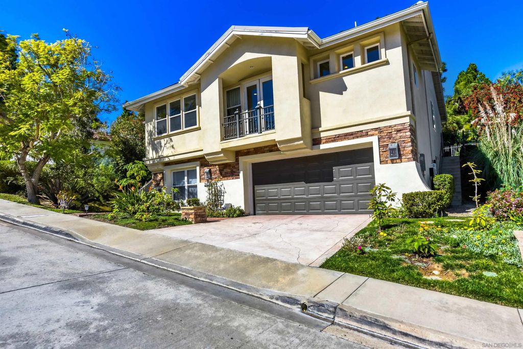 Photo of 2434 Ridgegate Row, La Jolla, CA 92037 (MLS # 260004432)