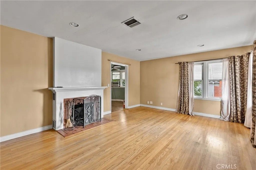 Photo of 2587 Lombardy Blvd, Los Angeles, CA 90032 (MLS # AR26073304)