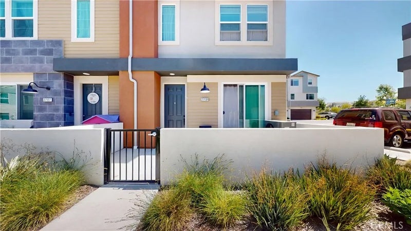 27131 Observation Court