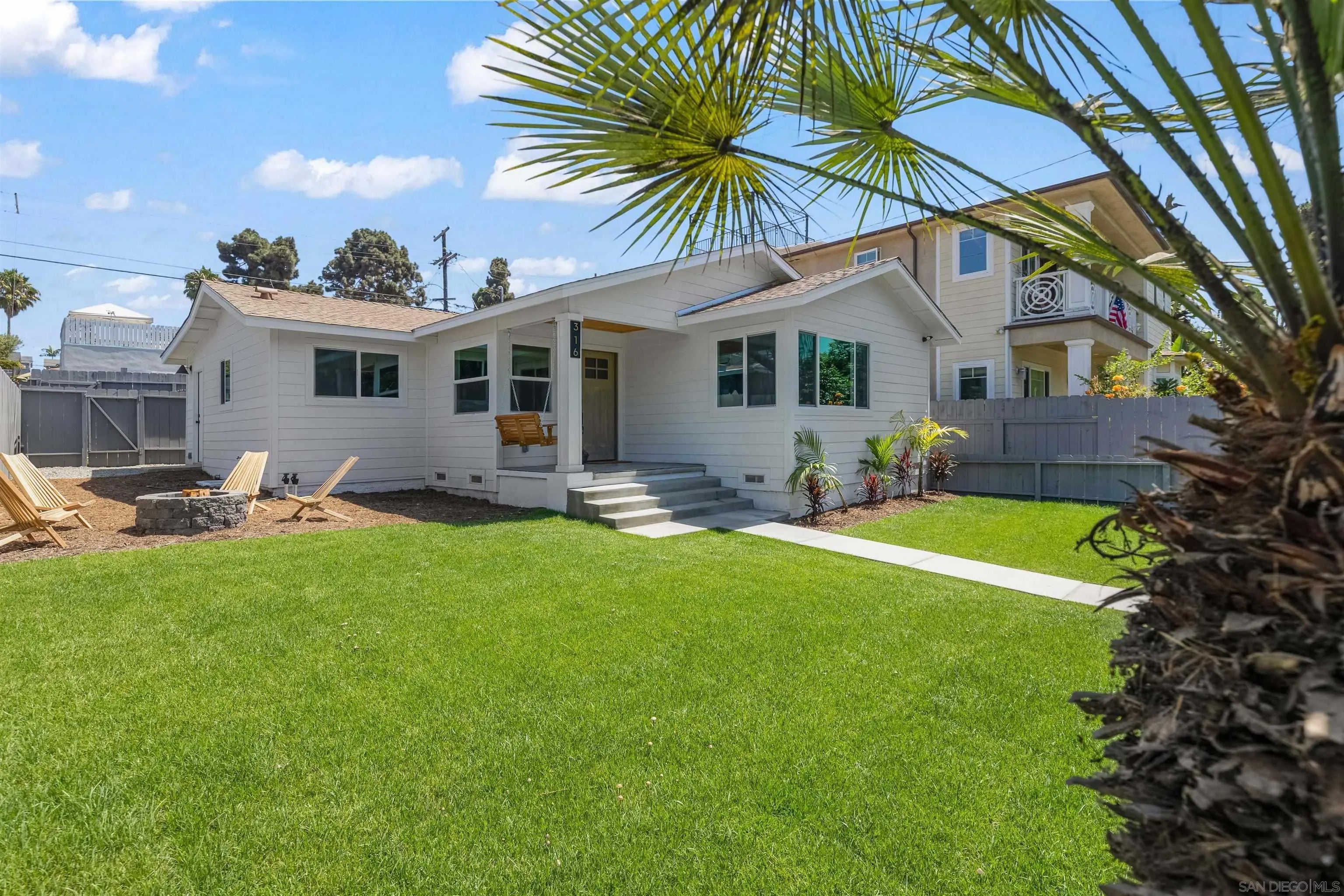 316 S Ditmar
