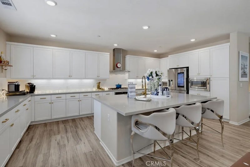 108 Tribeca