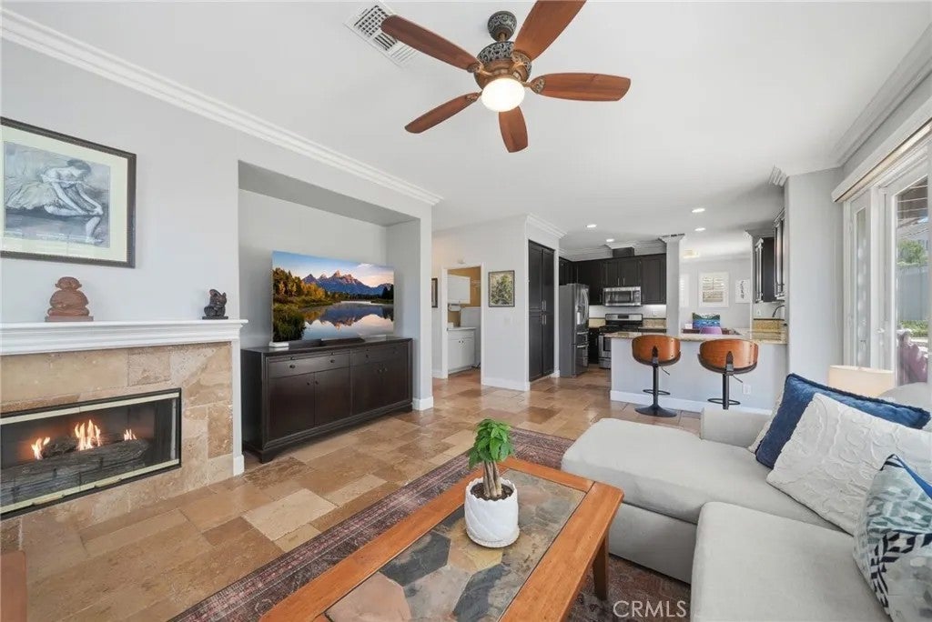 Photo of 31915 Avenida Mallari, Temecula, CA 92591 (MLS # SW26124589)