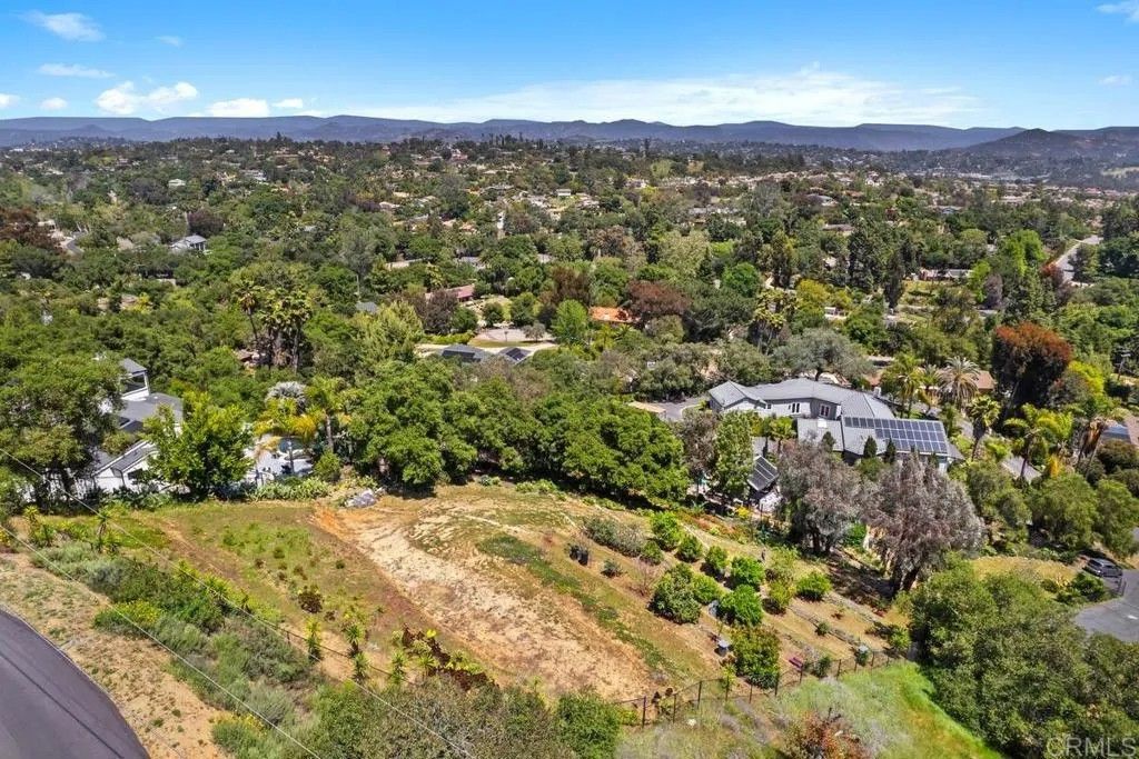 Photo of 0 Quiet Hills Farm Road, Escondido, CA 92029 (MLS # NDP2503930)
