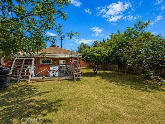 488 E Gilbert