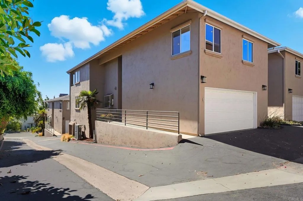 553 Hygeia Ave. Avenue A