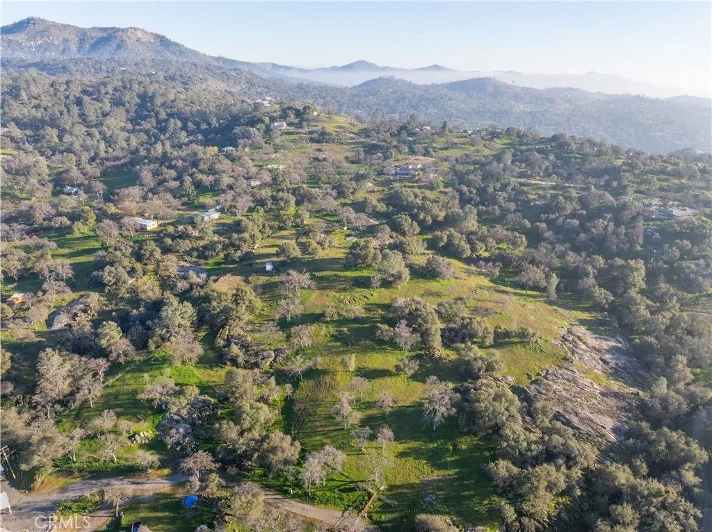 Photo of 0 Upper Shadyridge Ln, Prather, CA 93651 (MLS # SR26009460)