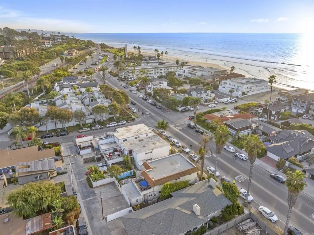 1817 Coast Boulevard
