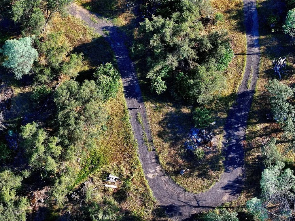 1 River Knolls