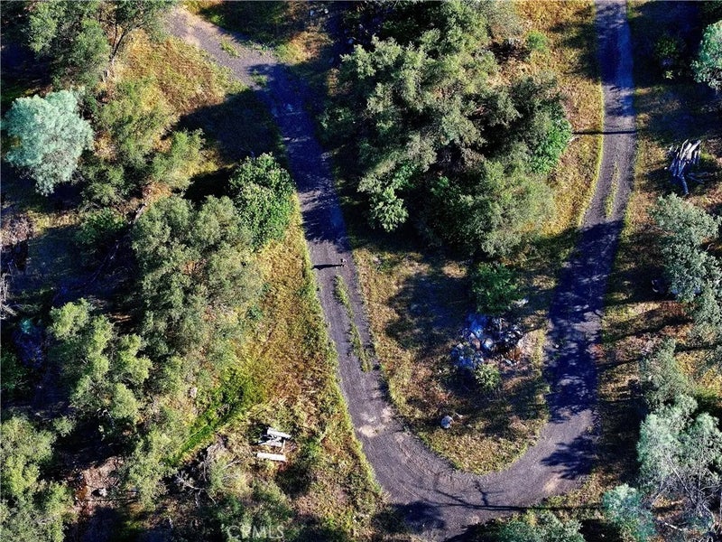 1 River Knolls