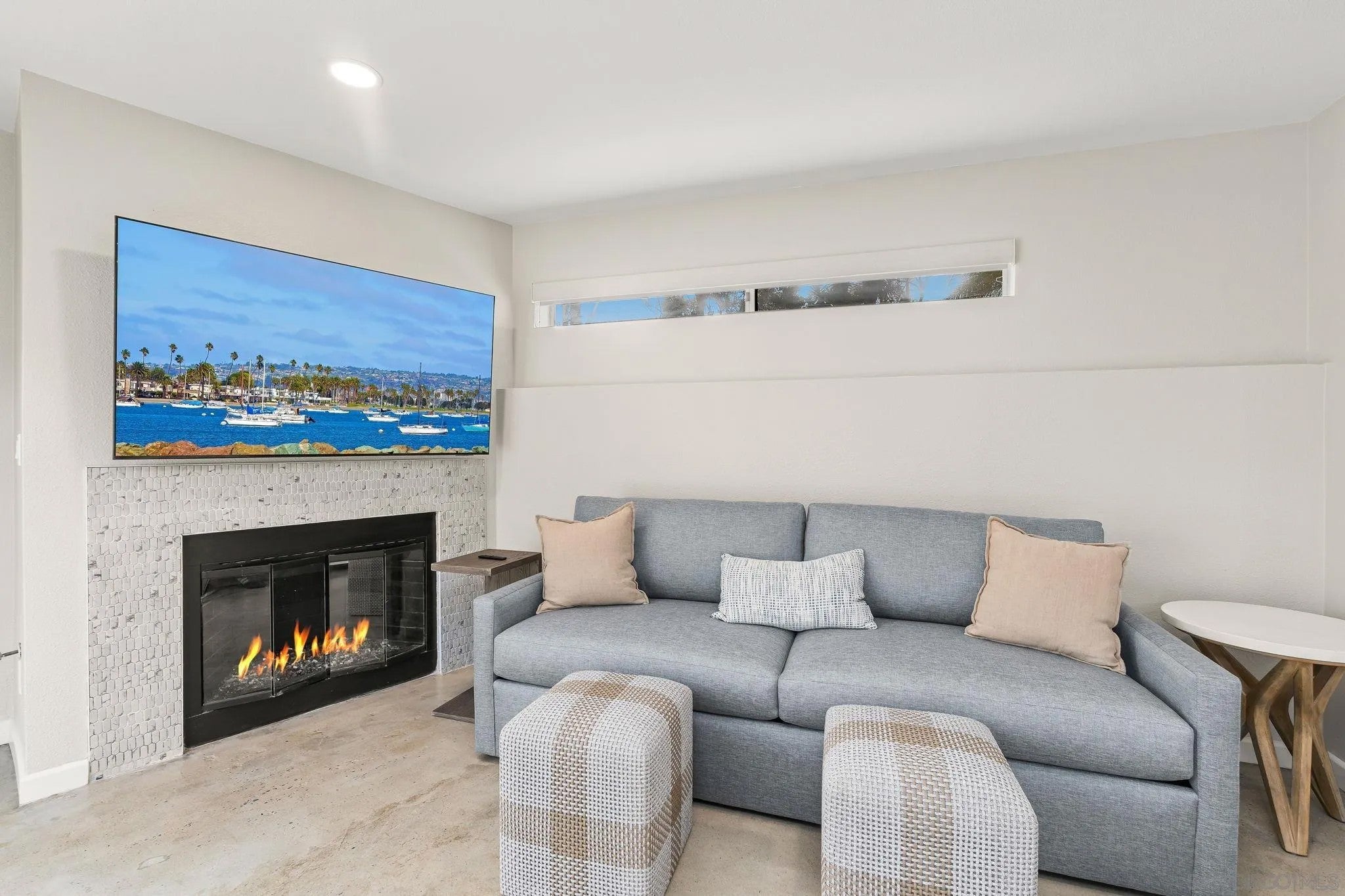 440 La Mesa Ave