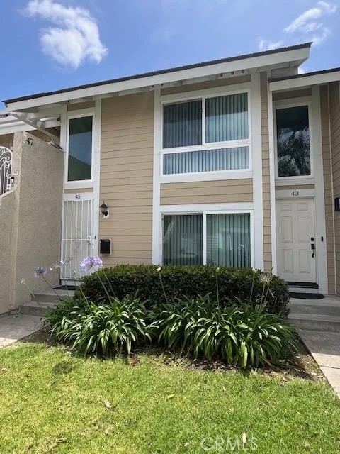 45 Golden Glen Street 75