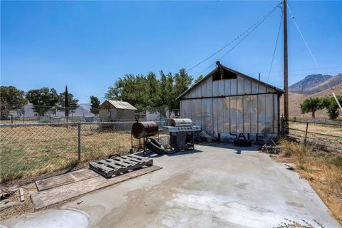 Tiny photo for 18220 Hwy 178, Weldon, CA 93240 (MLS # NS25248308)
