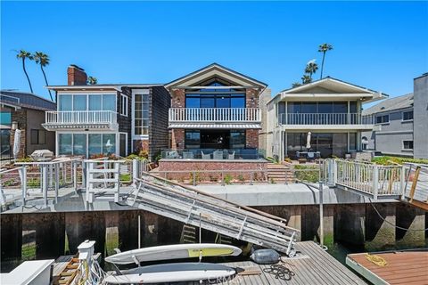 Photo of 5625 E Corso Di Napoli, Long Beach, CA 90803 (MLS # PW25239594)