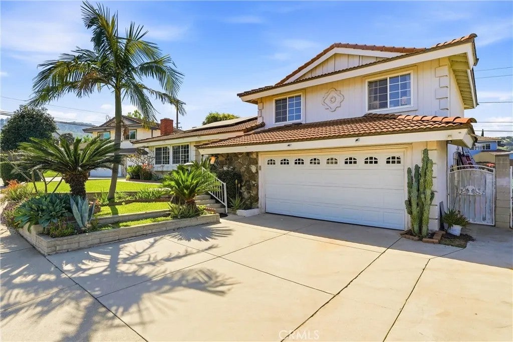 1435 Finegrove