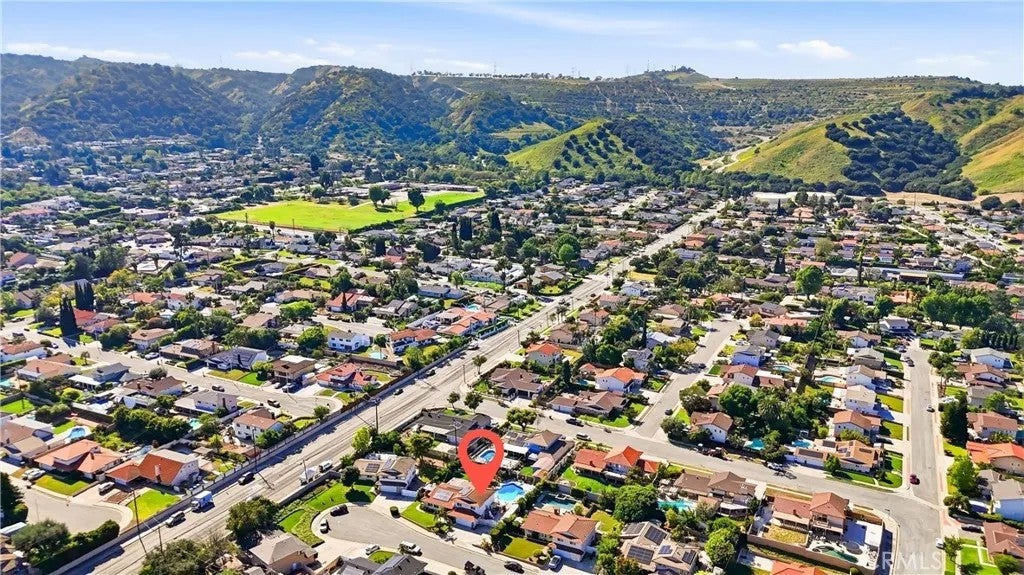 1435 Finegrove