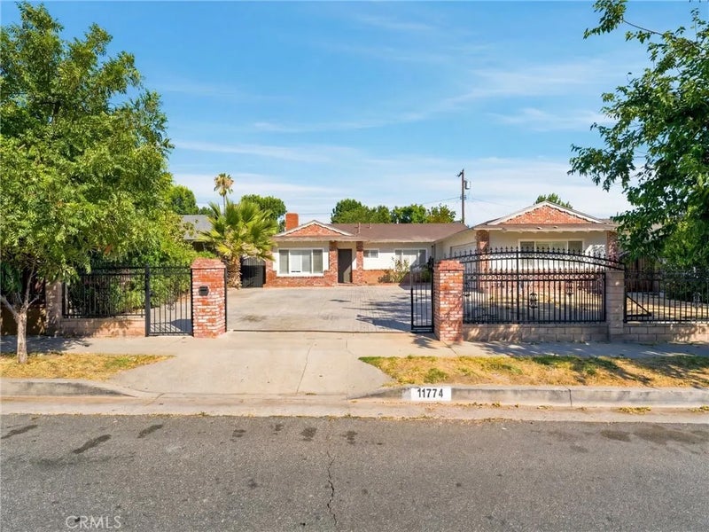 11774 Terra Bella Street