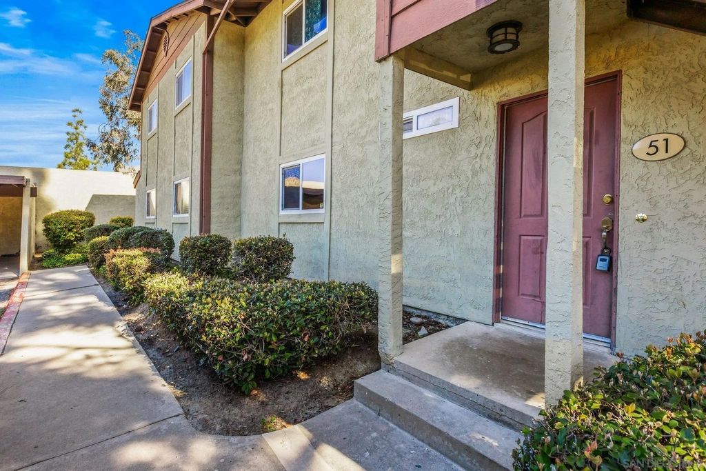 Photo of 510 Calle Montecito #51, Oceanside, CA 92057 (MLS # 260003047)