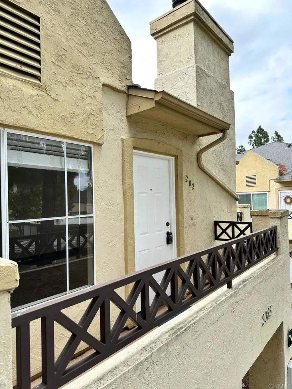 Photo of 2085 Lakeridge Circle #202, Chula Vista, CA 91913 (MLS # PTP2602461)