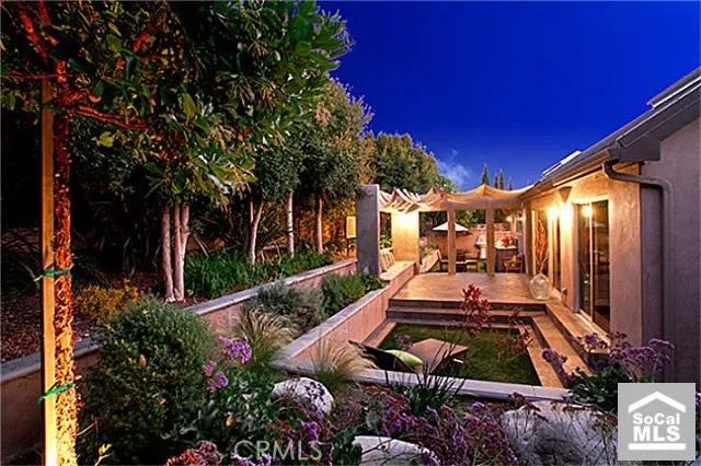 950 Canyon View Drive