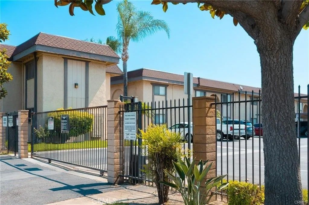 Photo of 12835 10th St, Chino, CA 91710 (MLS # TR26104569)