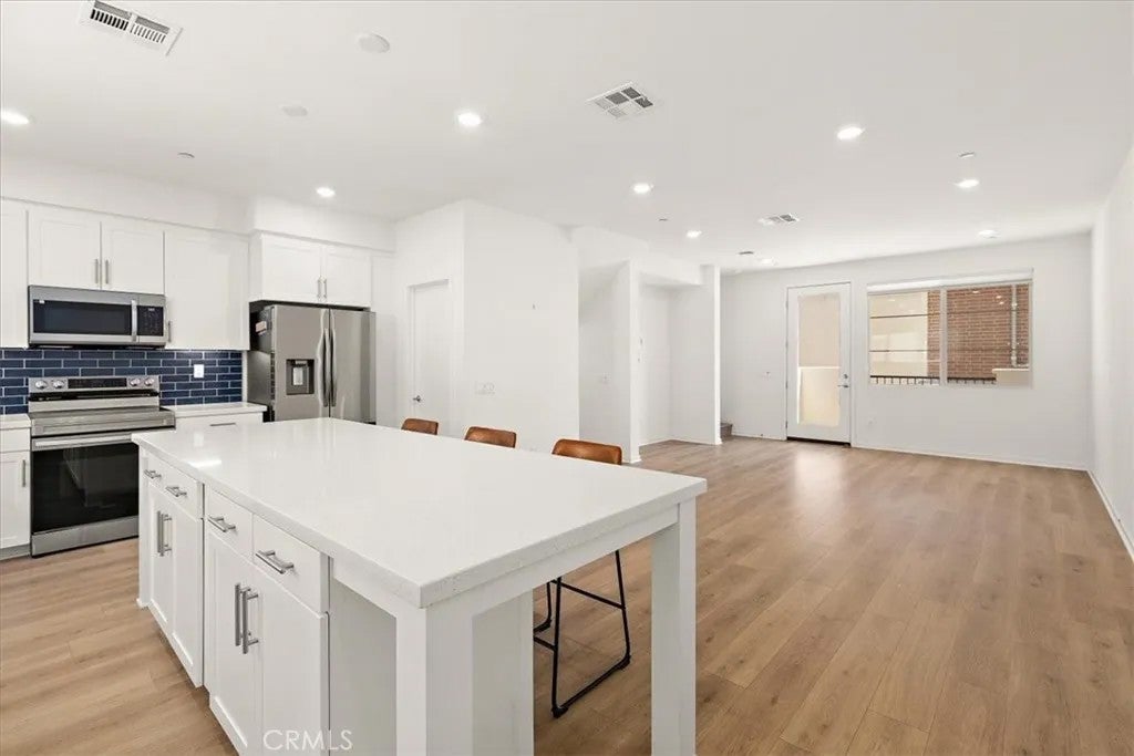 3667 Elm Avenue