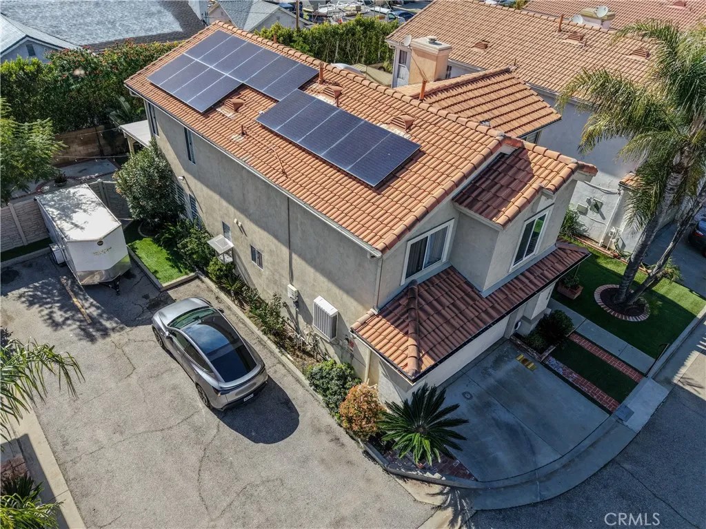 15810 Larkspur Street 106