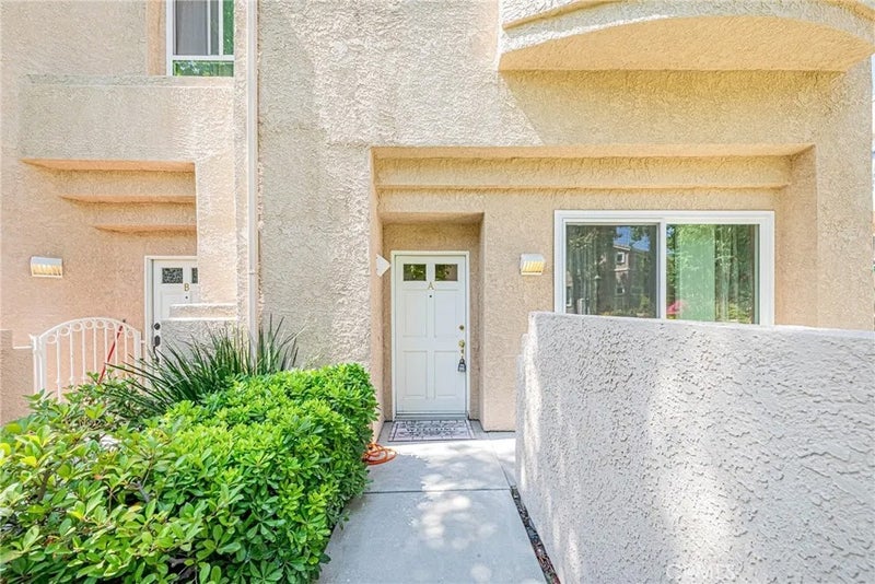 25703 Holiday Circle A