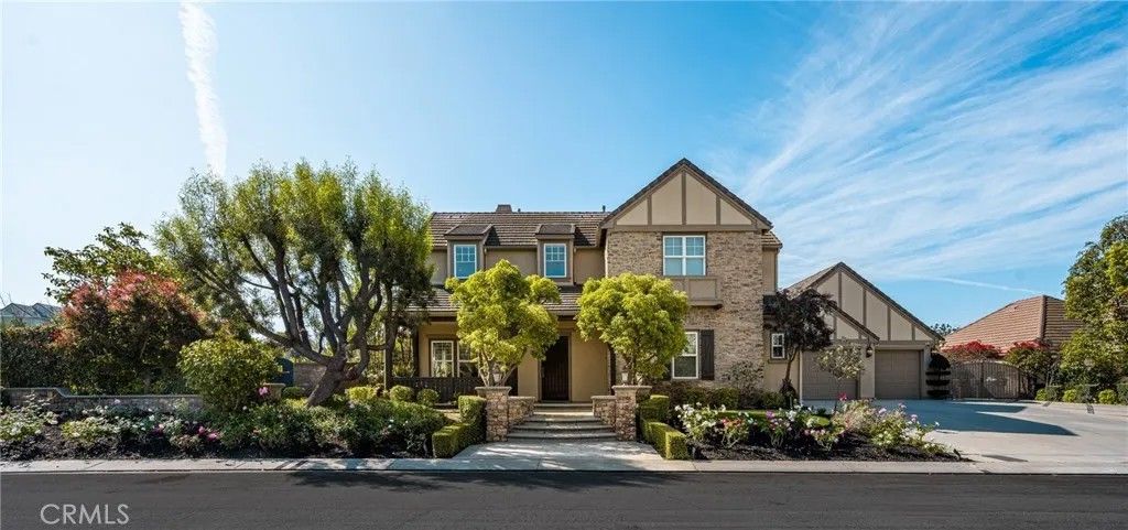 Photo of 19240 Steeplechase Way, Yorba Linda, CA 92886 (MLS # PW26067937)
