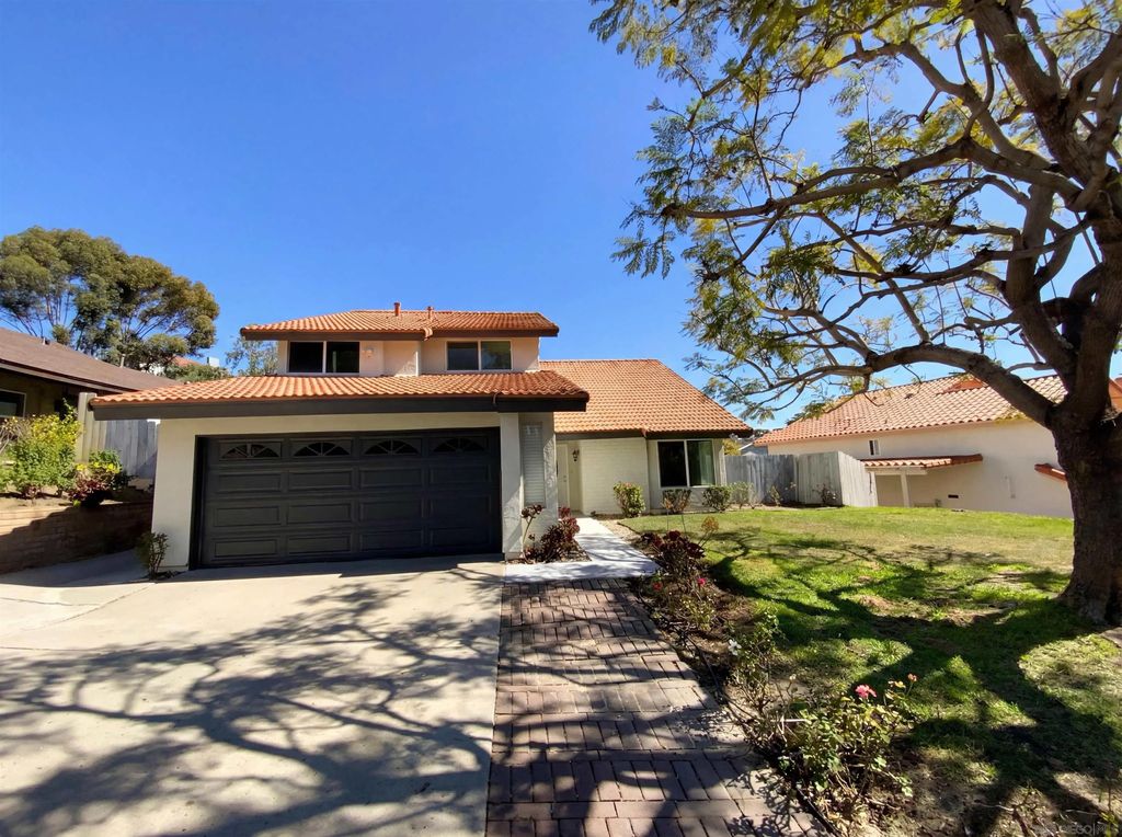 Photo of 991 Calma Dr, Chula Vista, CA 91910 (MLS # 260006979)