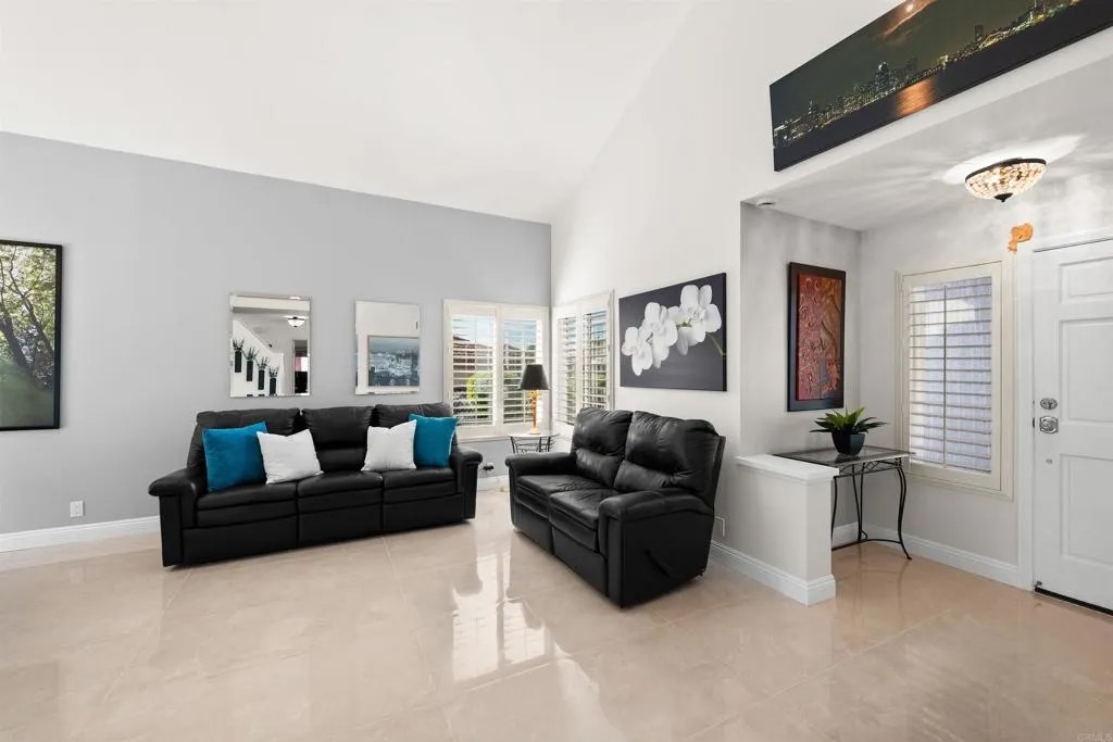 453 Hidden Vista Drive