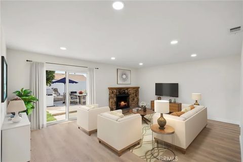 Tiny photo for 3670 Upper Terrace, Riverside, CA 92505 (MLS # IV25256679)