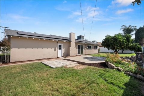 Tiny photo for 3670 Upper Terrace, Riverside, CA 92505 (MLS # IV25256679)