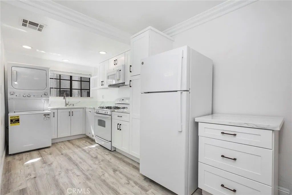 Photo of 716 New Depot, Los Angeles, CA 90012 (MLS # SB25277670)