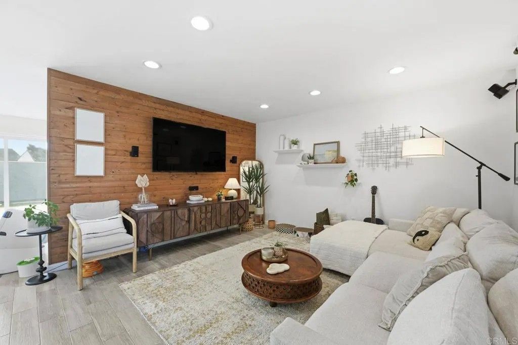 Photo of 233 Festival Drive, Oceanside, CA 92057 (MLS # NDP2510852)