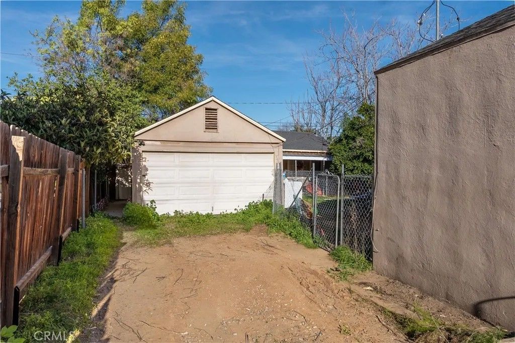Photo of 3367 Holding St, Riverside, CA 92501 (MLS # IV26009950)