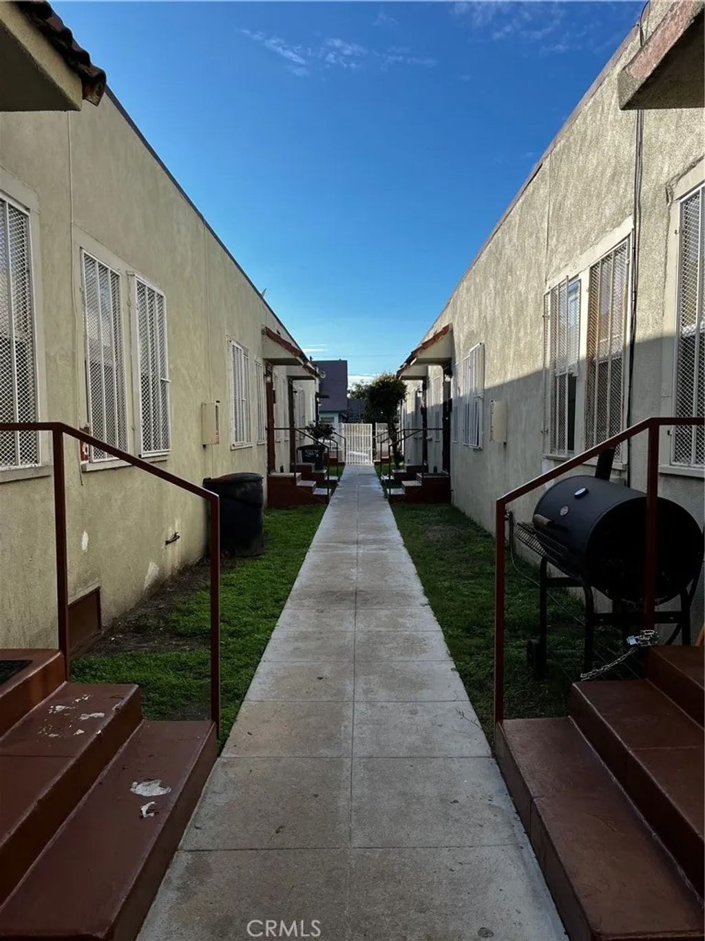 Photo of 4522 S Normandie Avenue #1/4, Los Angeles, CA 90037 (MLS # PW26004661)