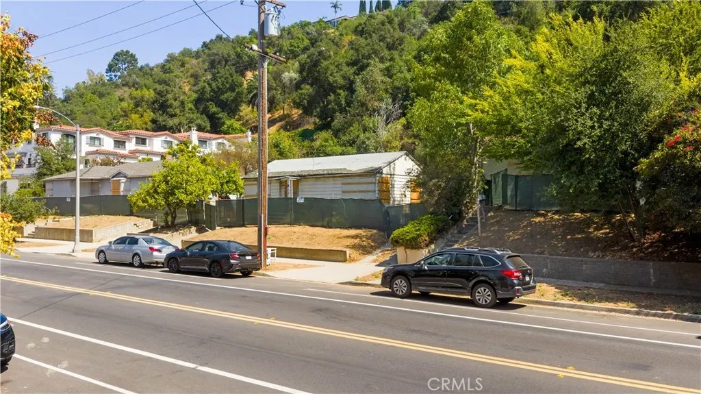 181 Monterey