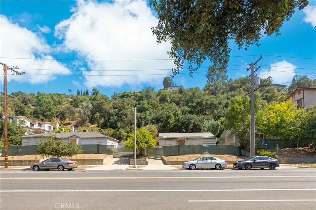 181 Monterey