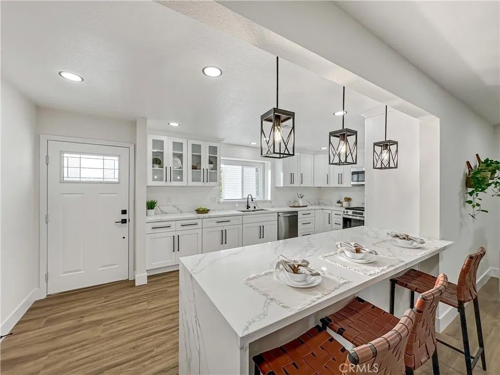 Photo of 17452 Jefferson Ln, Huntington Beach, CA 92647 (MLS # PW26021497)