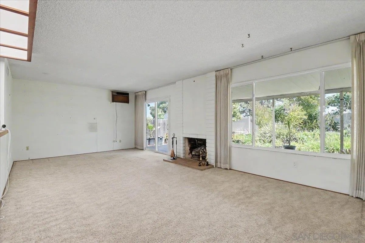 7175 Bobhird Drive