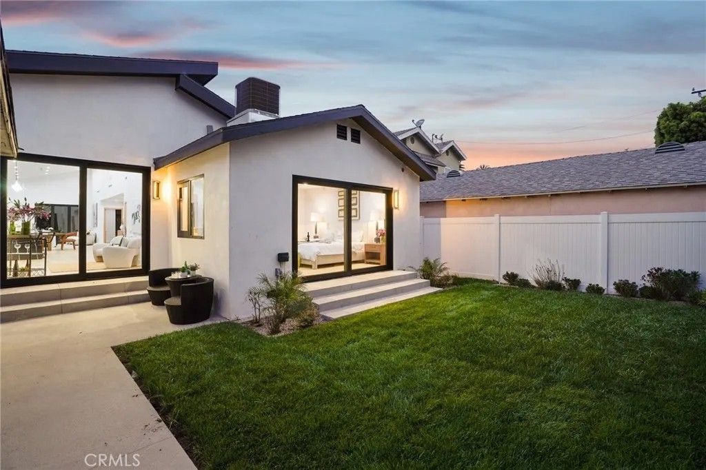 Photo of 4254 Motor Ave, Culver City, CA 90232 (MLS # RS26005930)